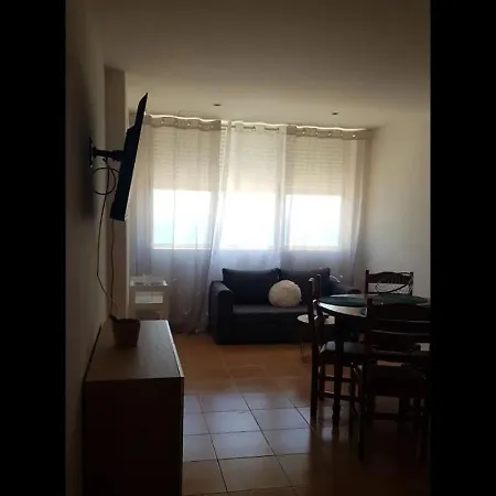 Ninho De Ferias 아파트 *